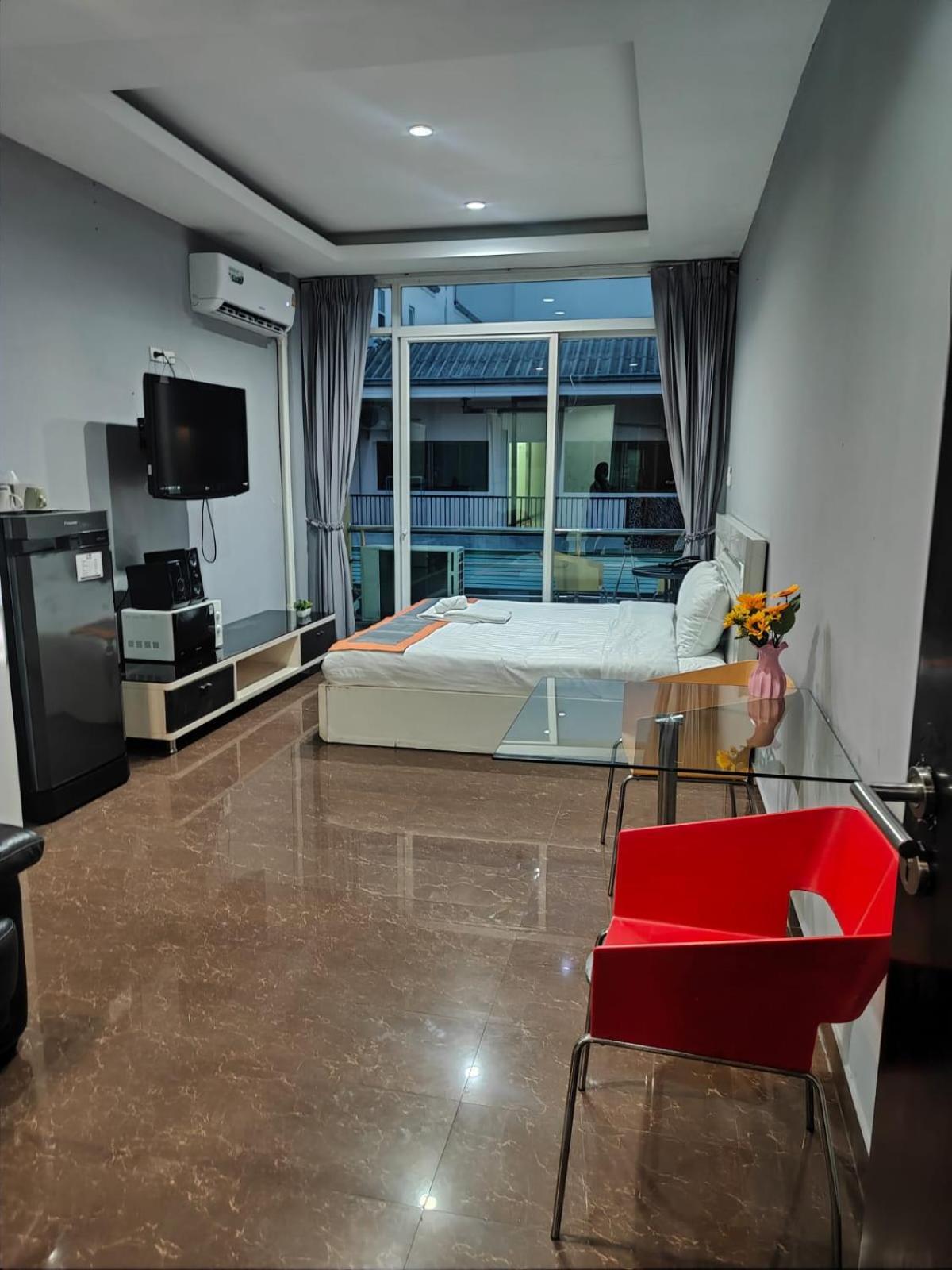 Del Mar Rooms Pattaya Exteriér fotografie